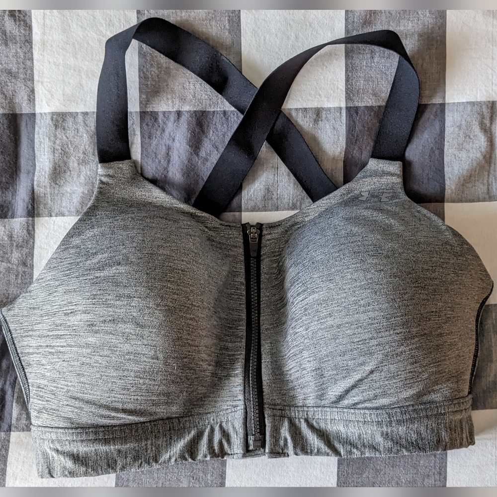 Under Armour Sports Bra 36D Zip up Front Gray